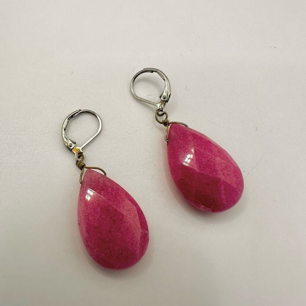 Pink teardrop earrings